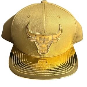 Mitchell Ness Gold Chicago Bulls NBA Snapback Hat Men's Adjustable Streetwear